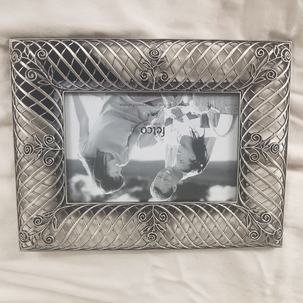 Fetco metal Picture Frame 4x6 Silver Like New Rose Lattice Openwork Filigree